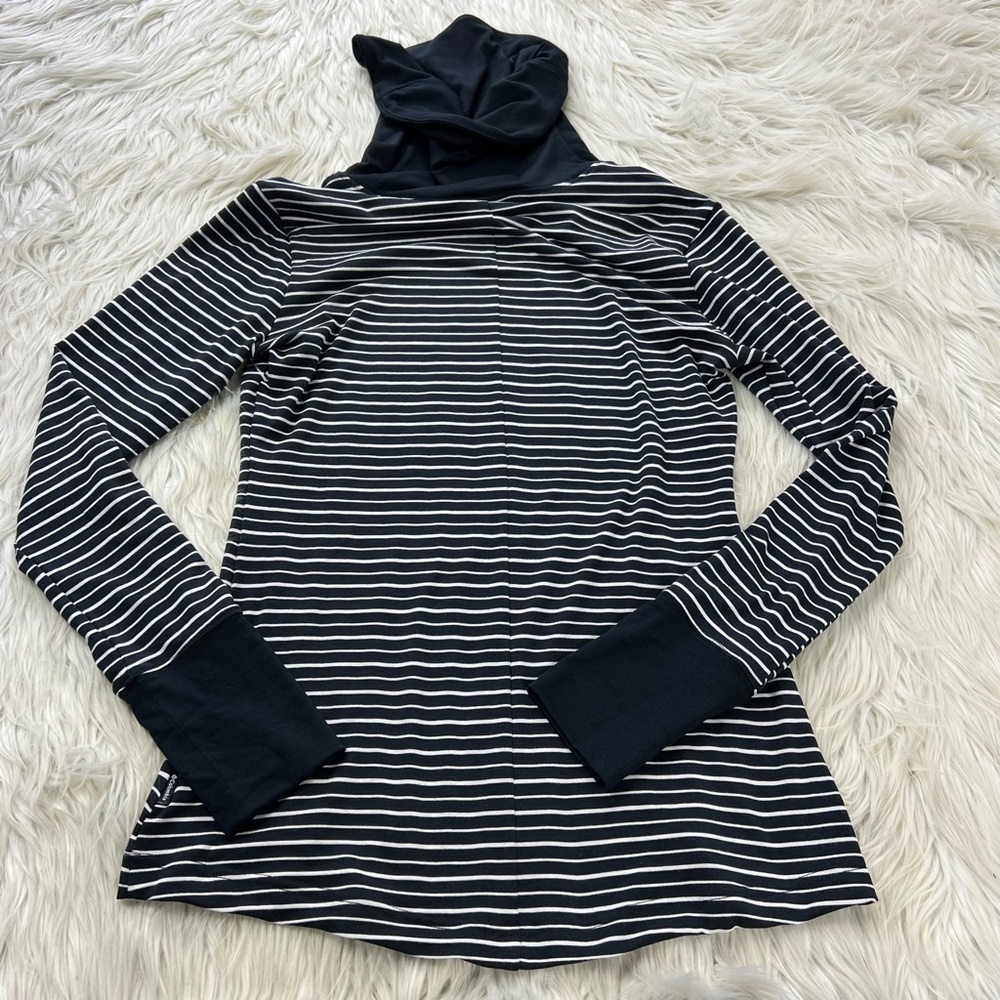 Columbia Women's Striped Cowl Neck Long Sleeve Tee - Picture 6 of 6
